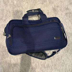 Ricardo Beverly Hills Elite Navy Travel Duffle